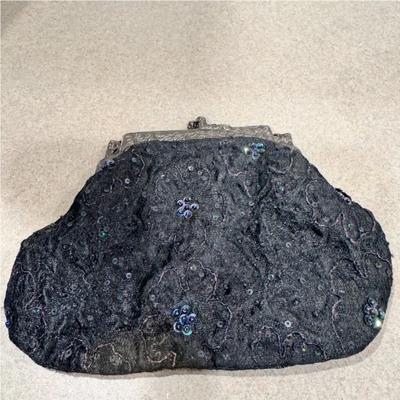 Vintage Black Beaded Evening Clutch Victorian Style Kiss-Lock Closure Gothic - Picture 5 of 5